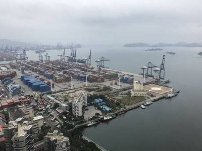 粤兴粤盛深圳盐田港巨变:从小渔村到世界级大港
